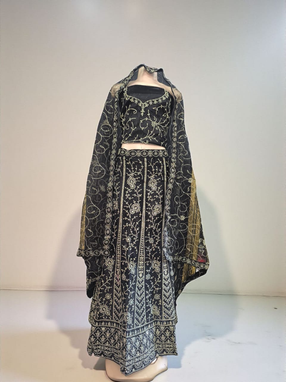 Sc-2300 Black net Lehenga (unstitched)